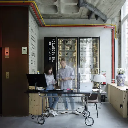 Hotel Zero Box Porto