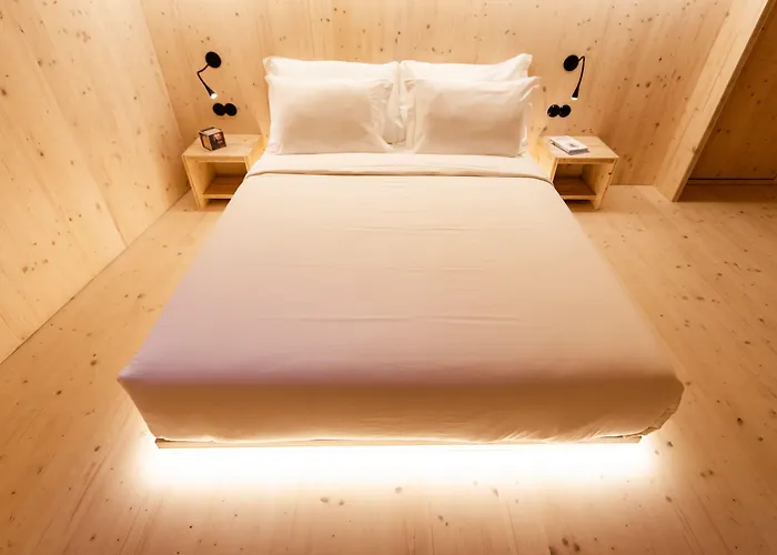 Zero Box 3* بورتو