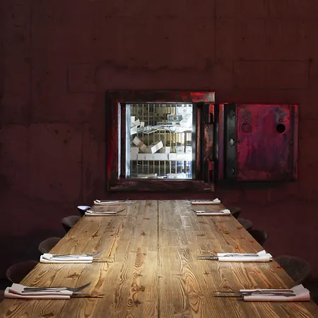 Zero Box Pensión 3*