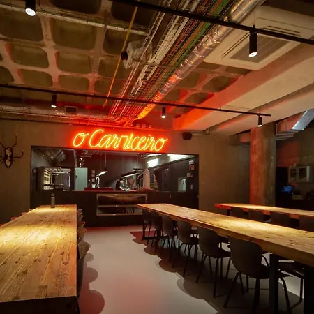 Zero Box Hotel 3*